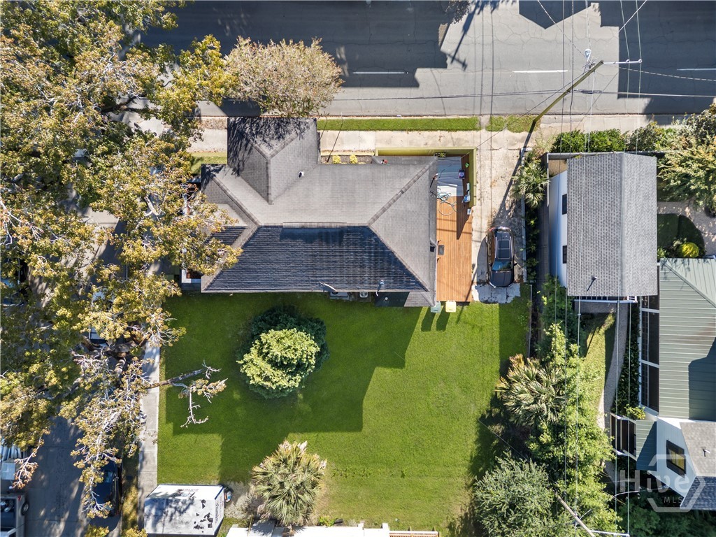 537 E 40th Street Property Photo 3