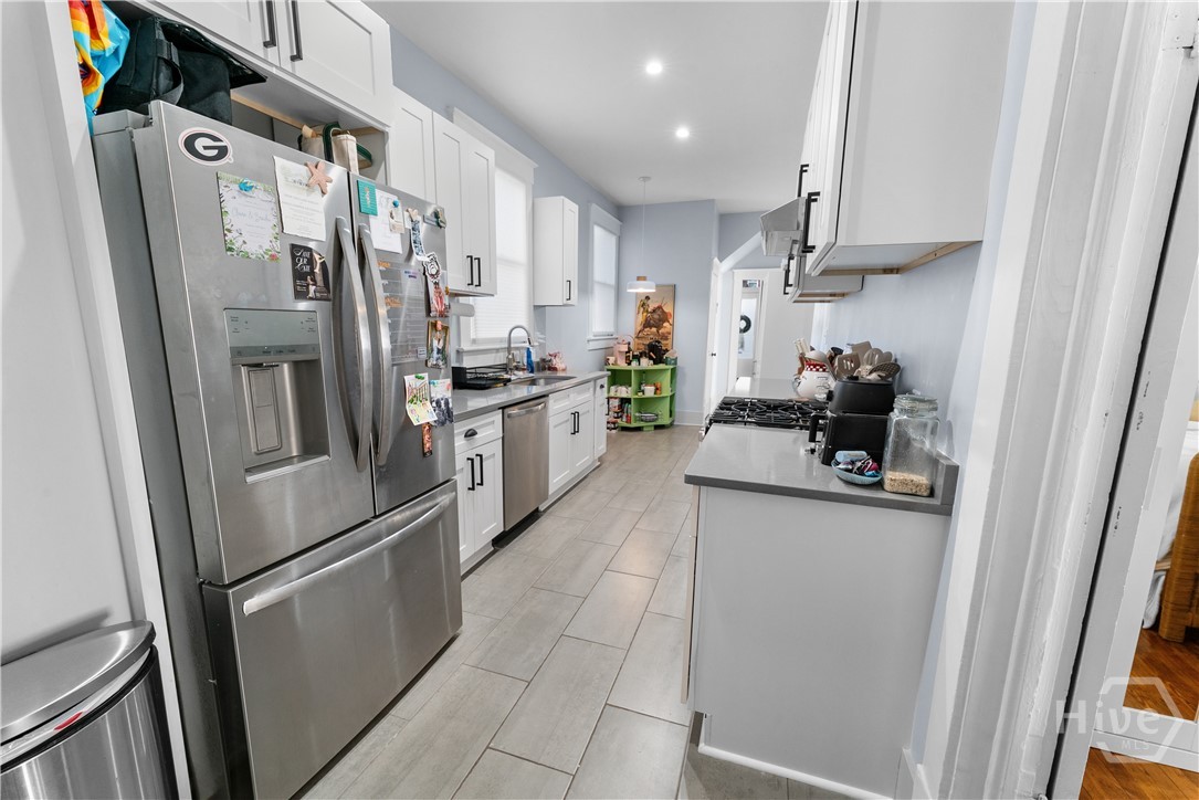 537 E 40th Street Property Photo 12