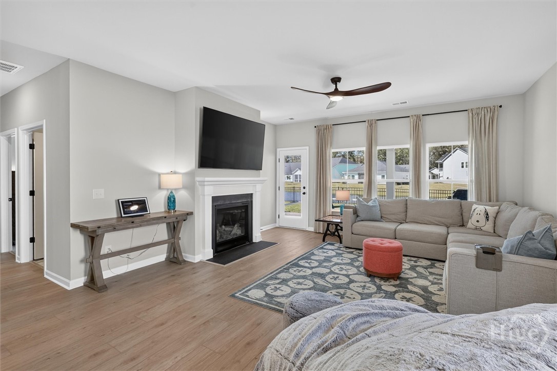 750 Blue Moon Crossing Property Photo 7