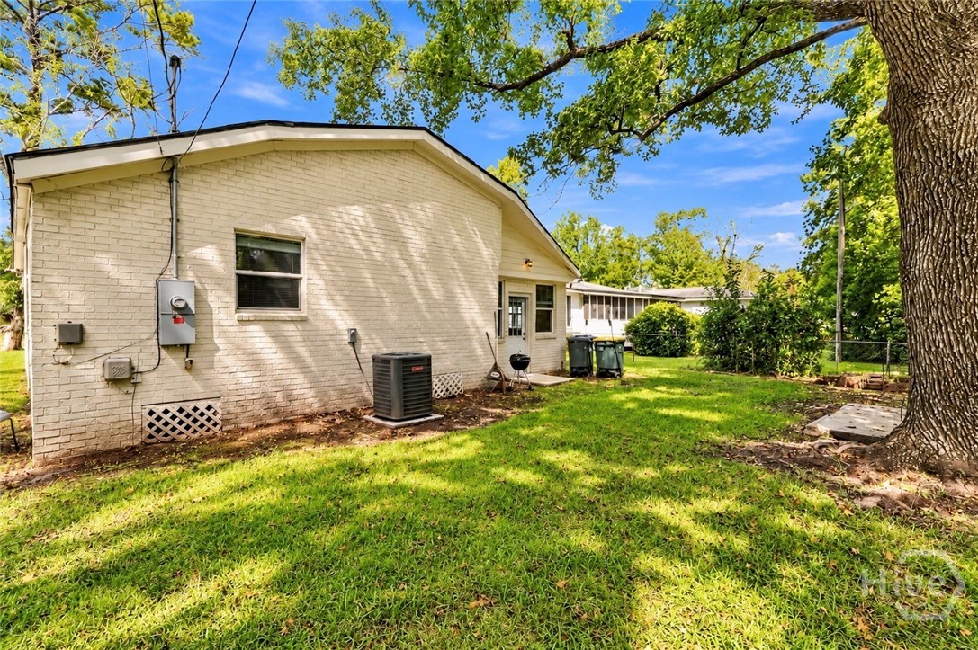 1010 Collat Avenue Property Photo 25