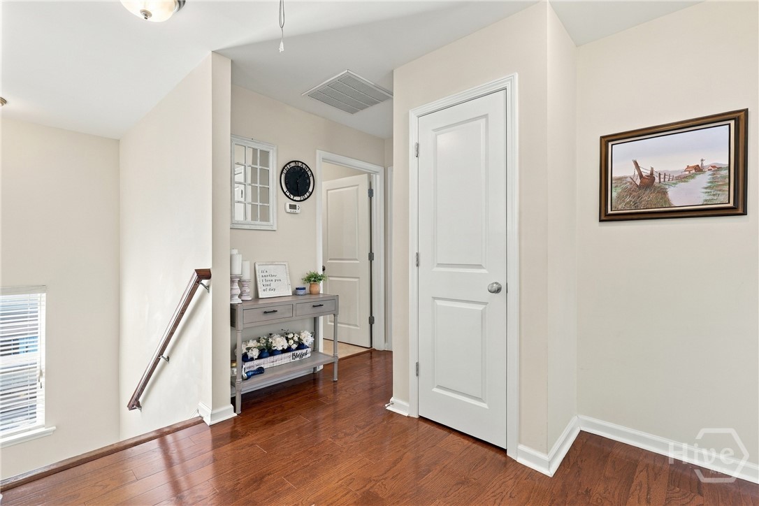 332 Casey Drive Property Photo 16