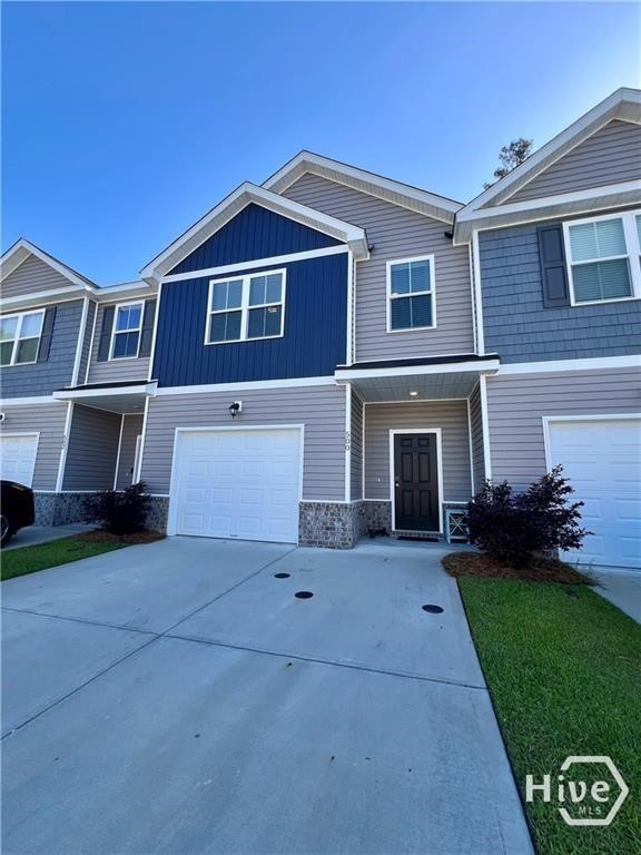 500 Governor Treutlen Circle Property Photo 1