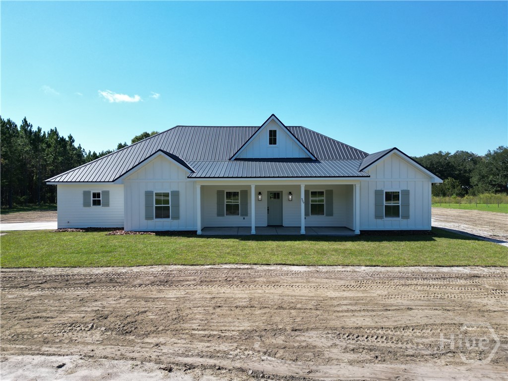 999 Darwel Long Road Ne Property Photo 1
