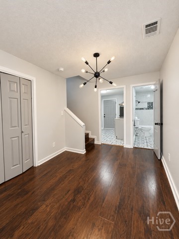 729 E Waldburg Street Property Photo 19