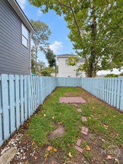 729 E Waldburg Street Property Photo 20