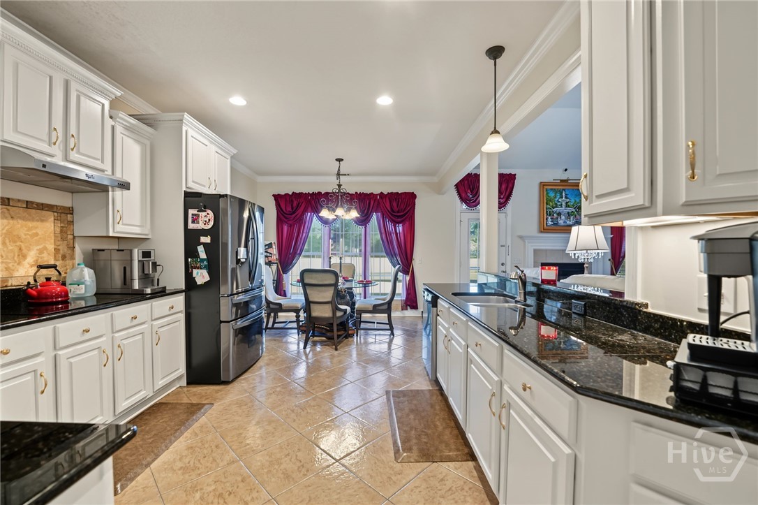 12 Bluegrass Lane Property Photo 22