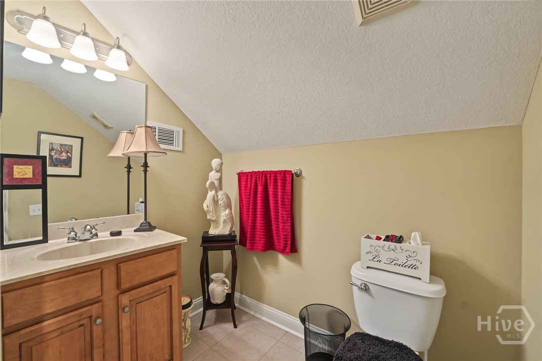 12 Bluegrass Lane Property Photo 40