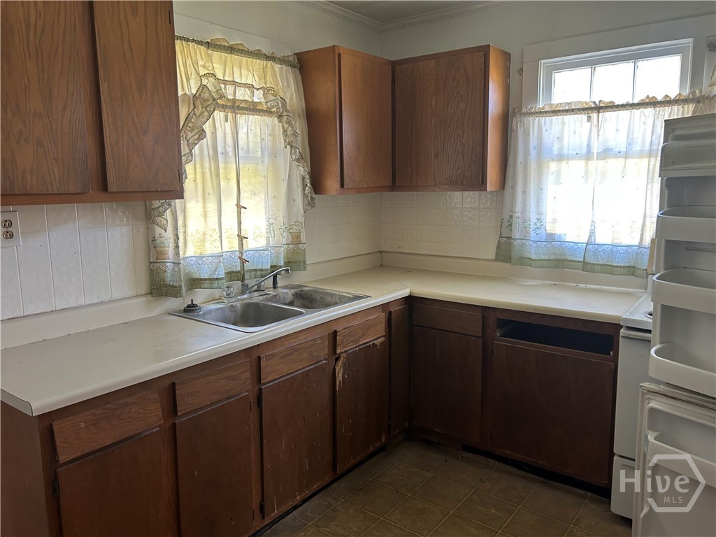 16 Redmond Avenue Property Photo 6