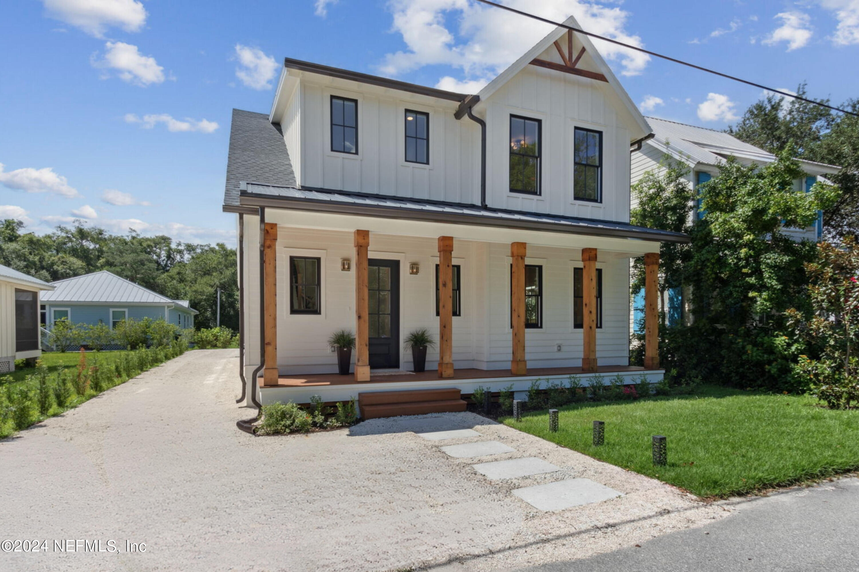 1114 White Street Property Photo 3