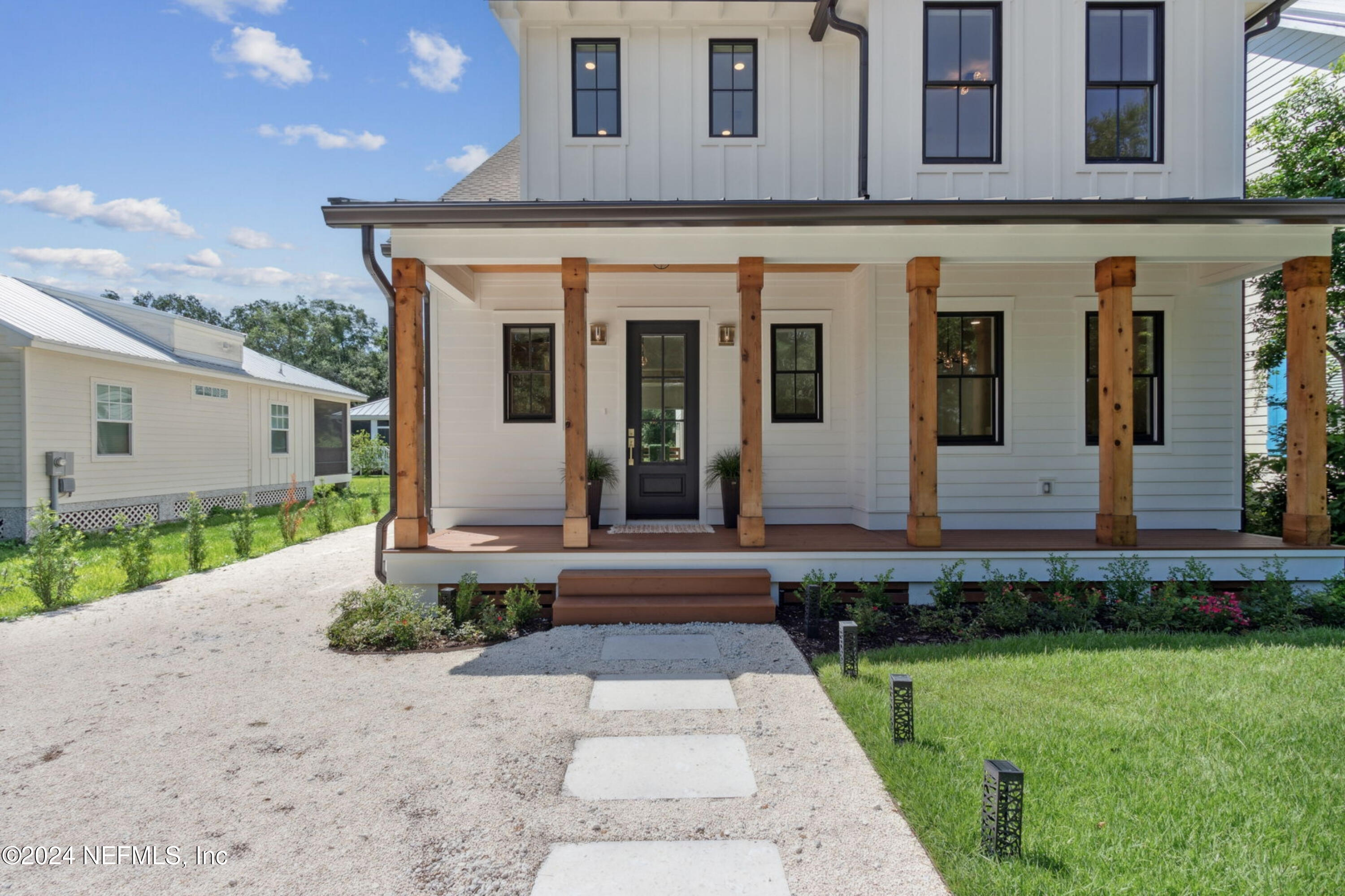 1114 White Street Property Photo 4