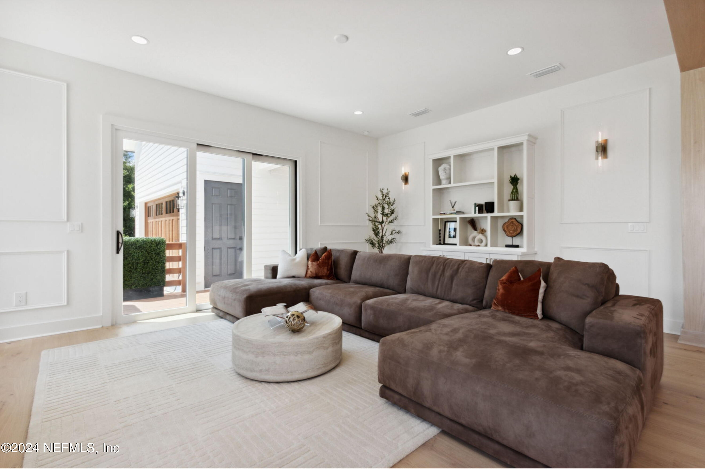 1114 White Street Property Photo 18