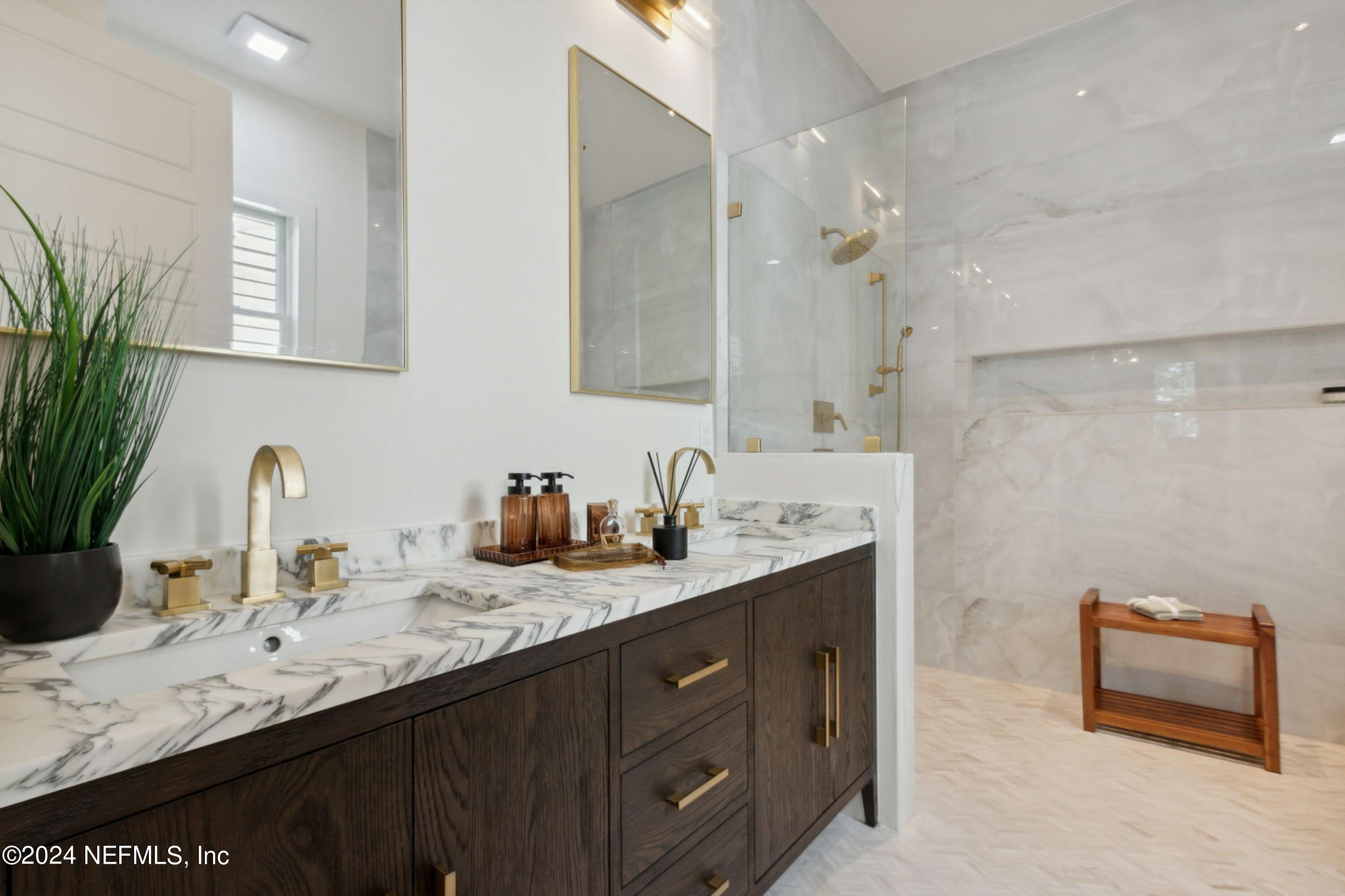 1114 White Street Property Photo 23