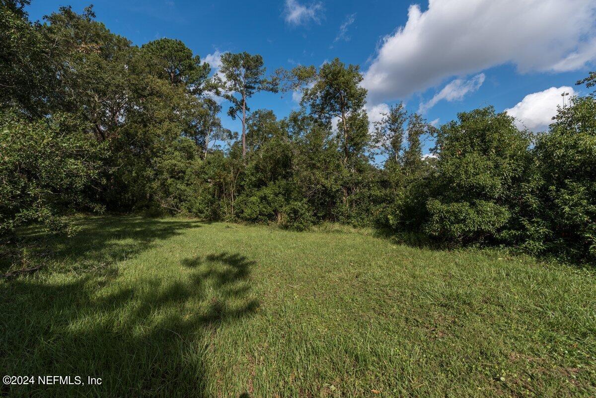 2636 Firestone Road Property Photo 9