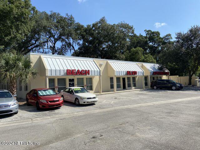6917 Beach Boulevard Property Photo 1