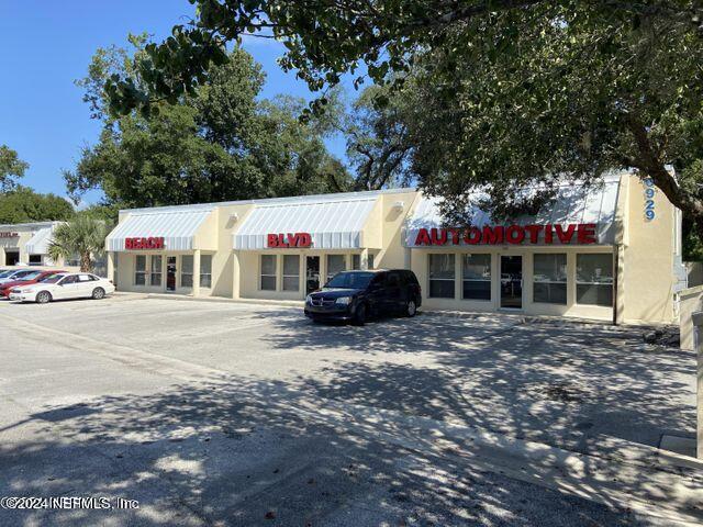 6917 Beach Boulevard Property Photo 2
