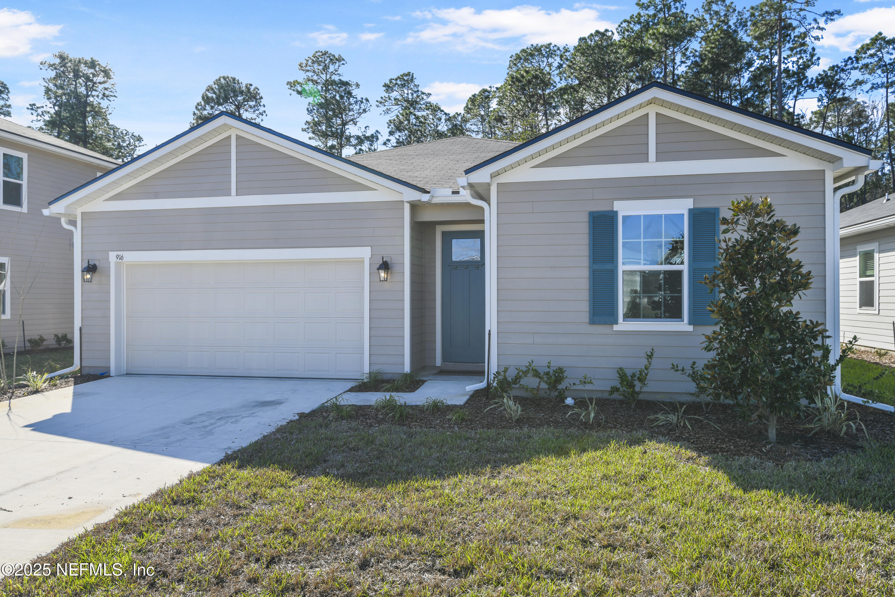 916 Lightsey Crossing Lane Property Photo 1