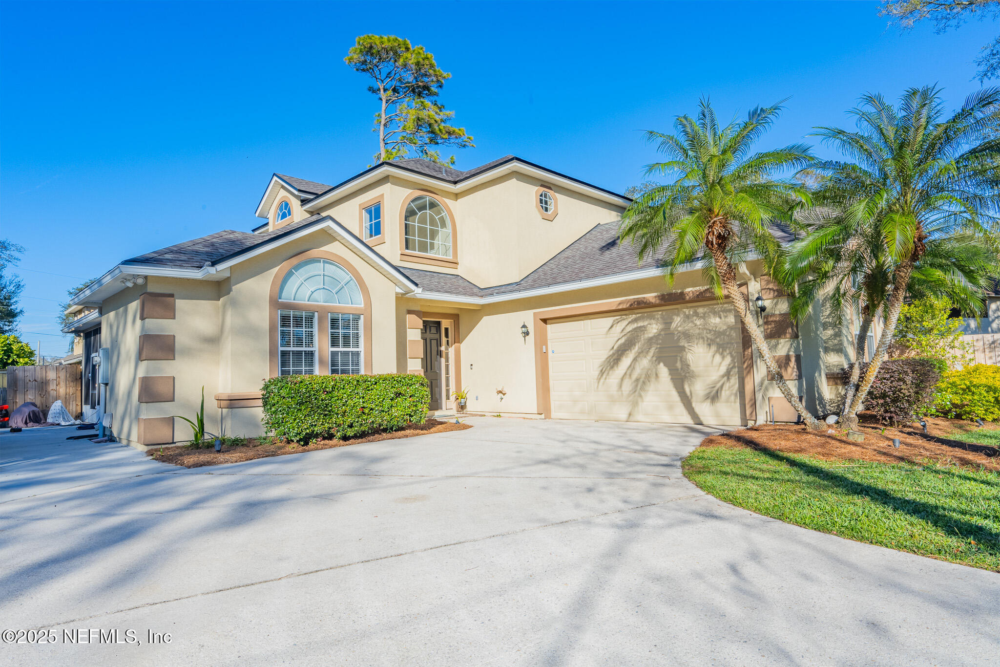 13111 Hammock Circle S Property Photo 1