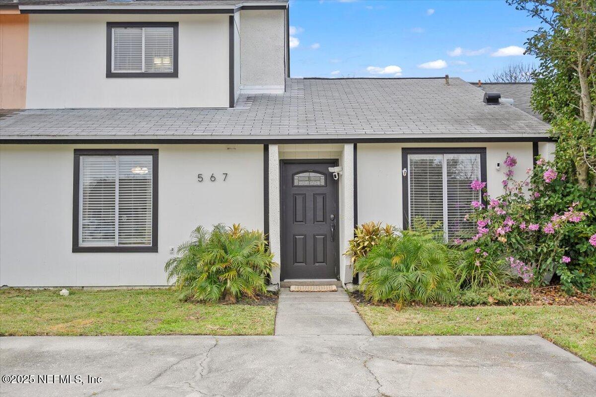 567 Aquatic Drive Property Photo 1
