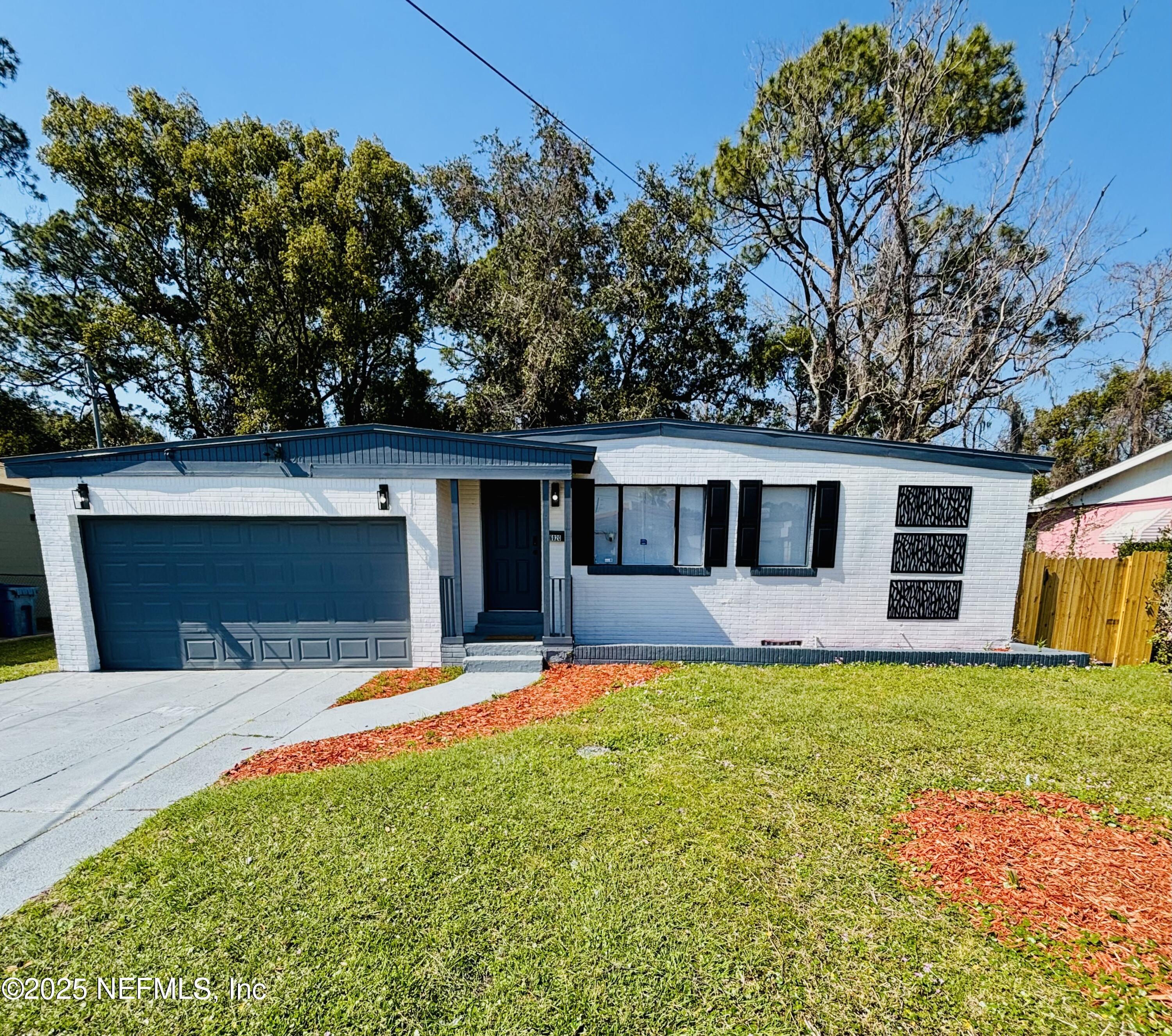 6020 Zinnia Avenue Property Photo 1