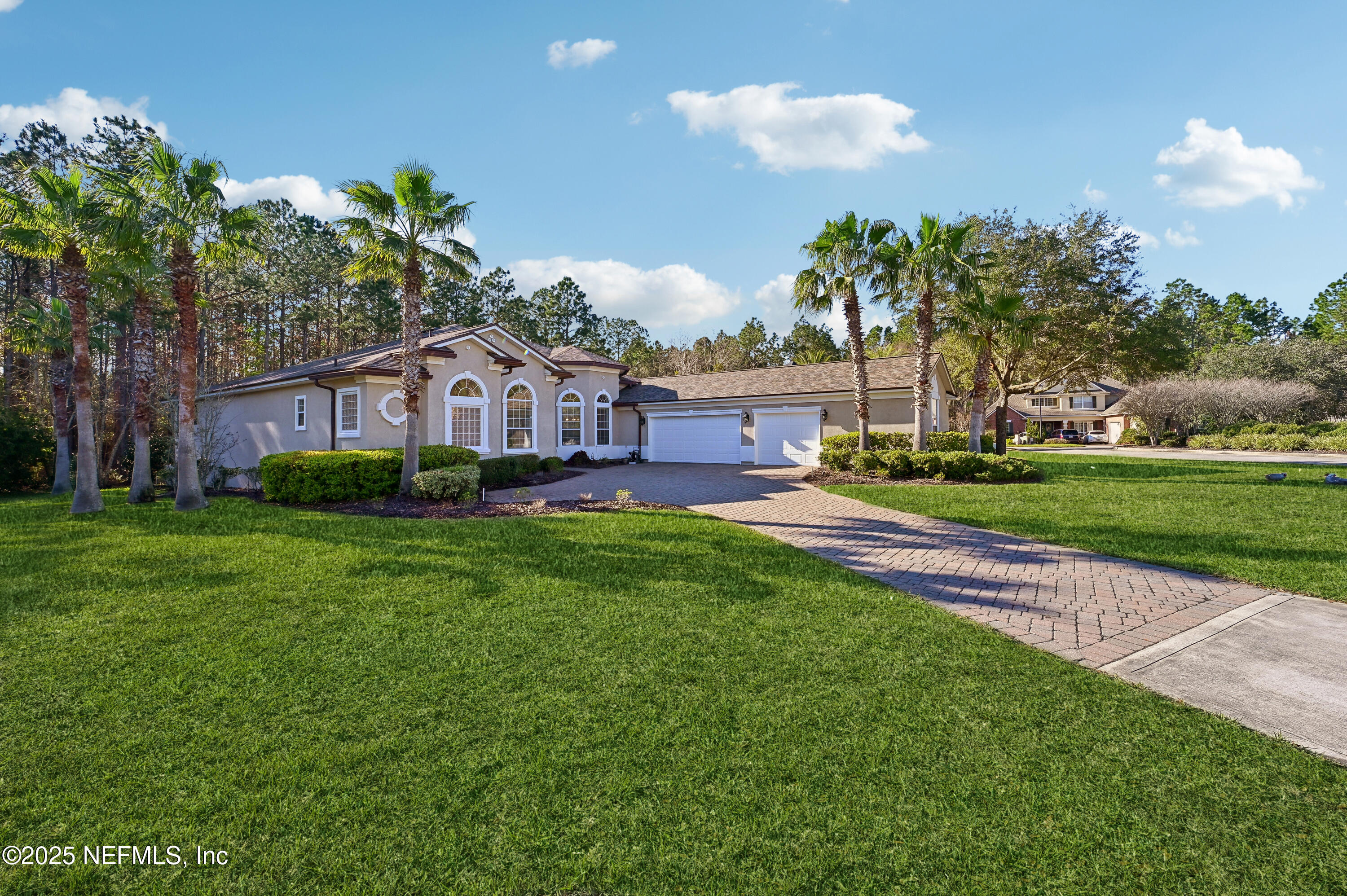 243 Stonewell Drive Property Photo 1