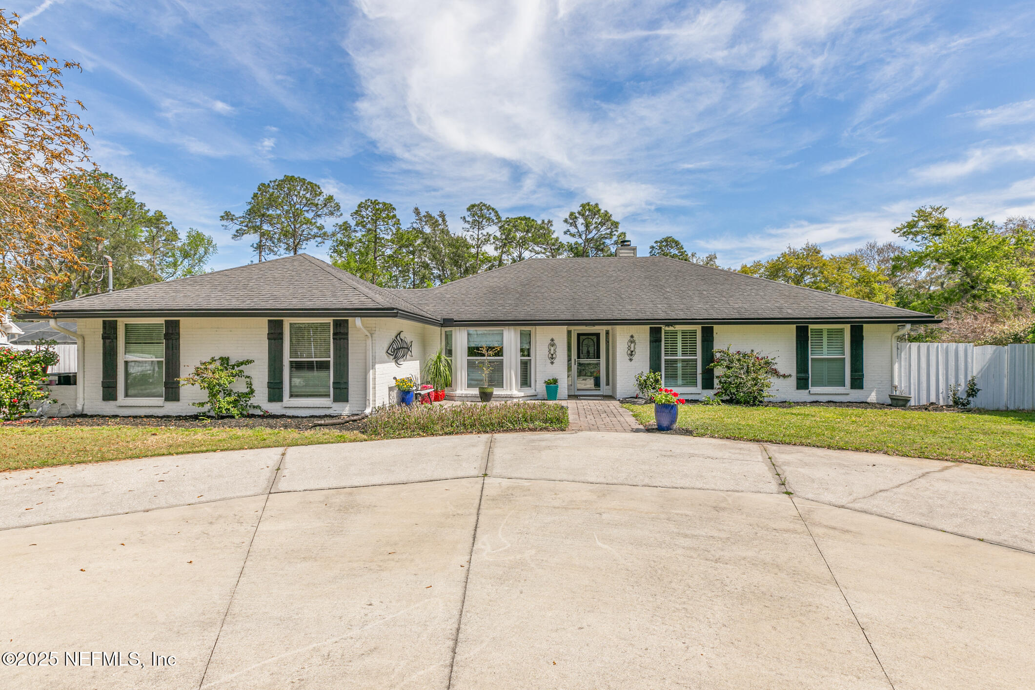 540 Roberts Road Property Photo 1