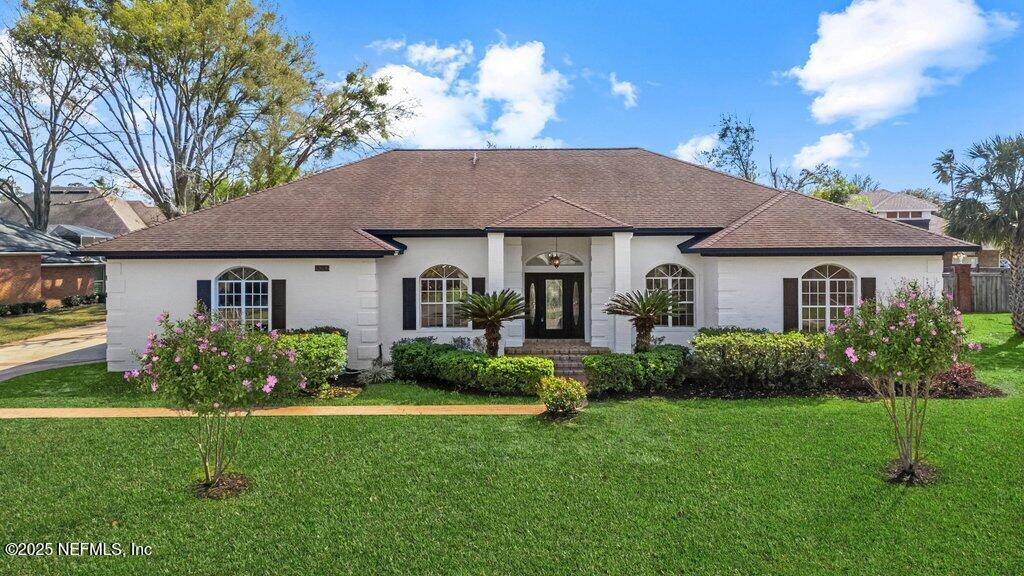 12626 Mission Hills Circle N Property Photo 1