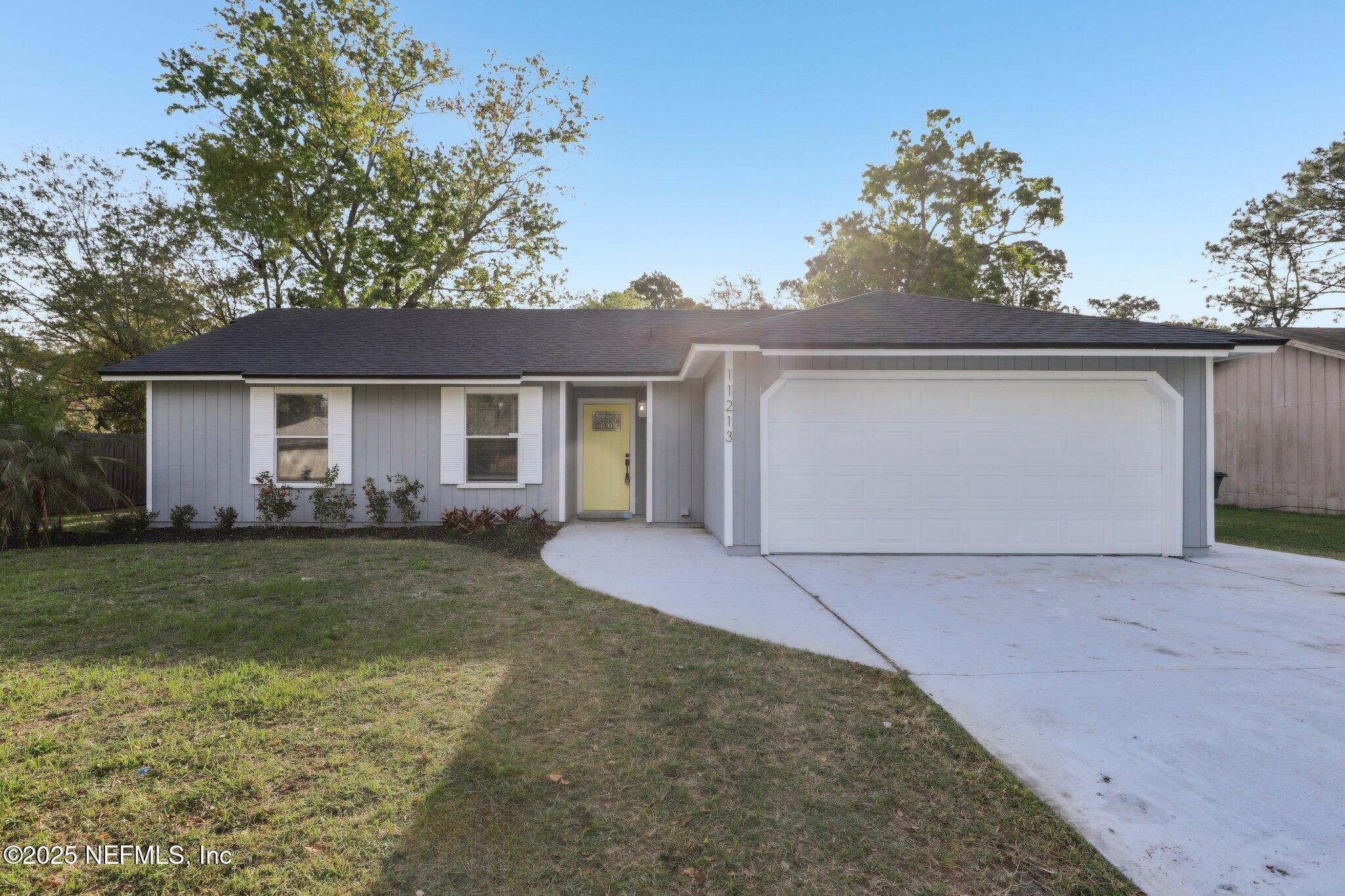 11213 Cloverhill Circle W Property Photo 1