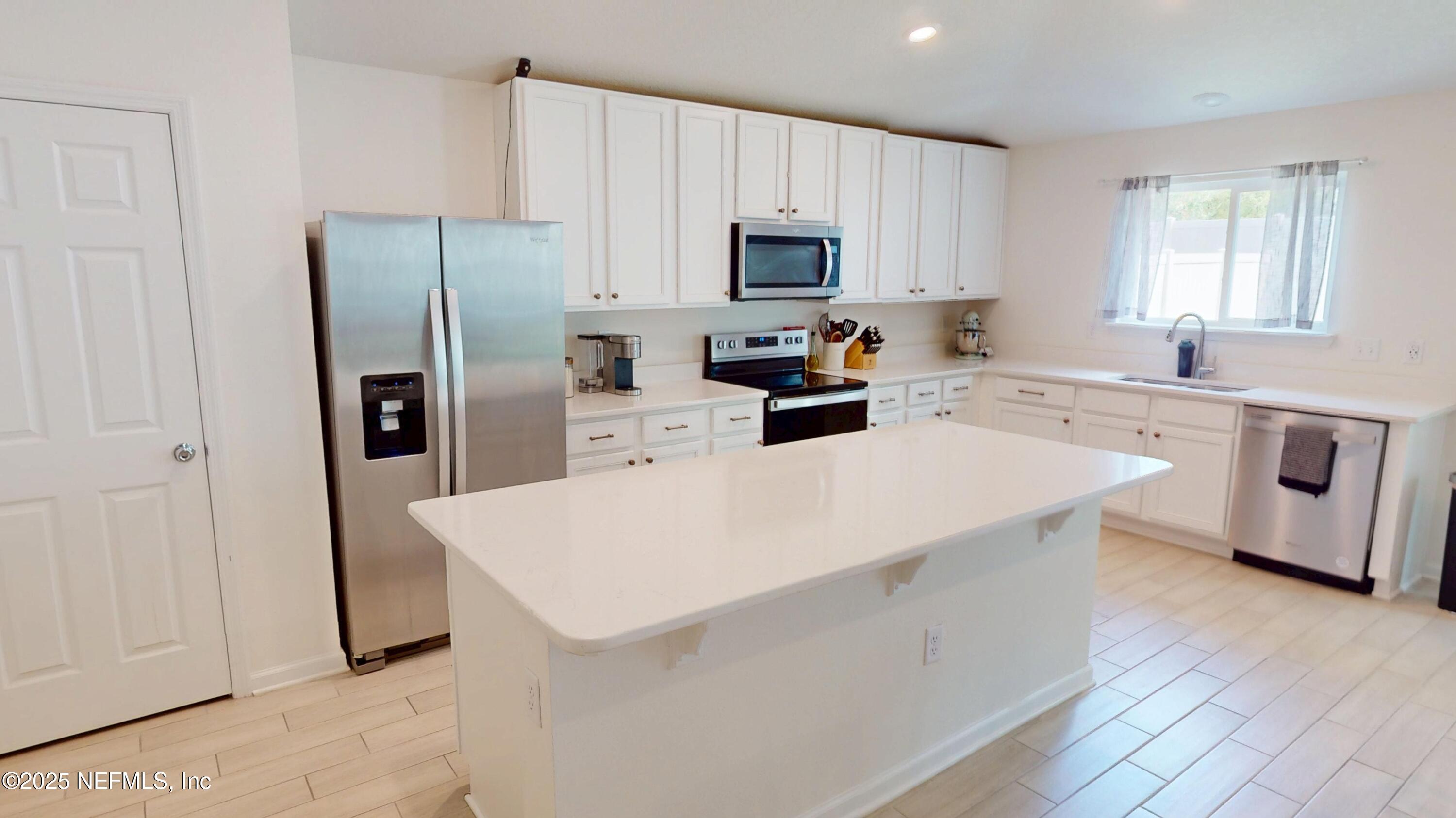 2250 Hudson Grove Drive Property Photo 1