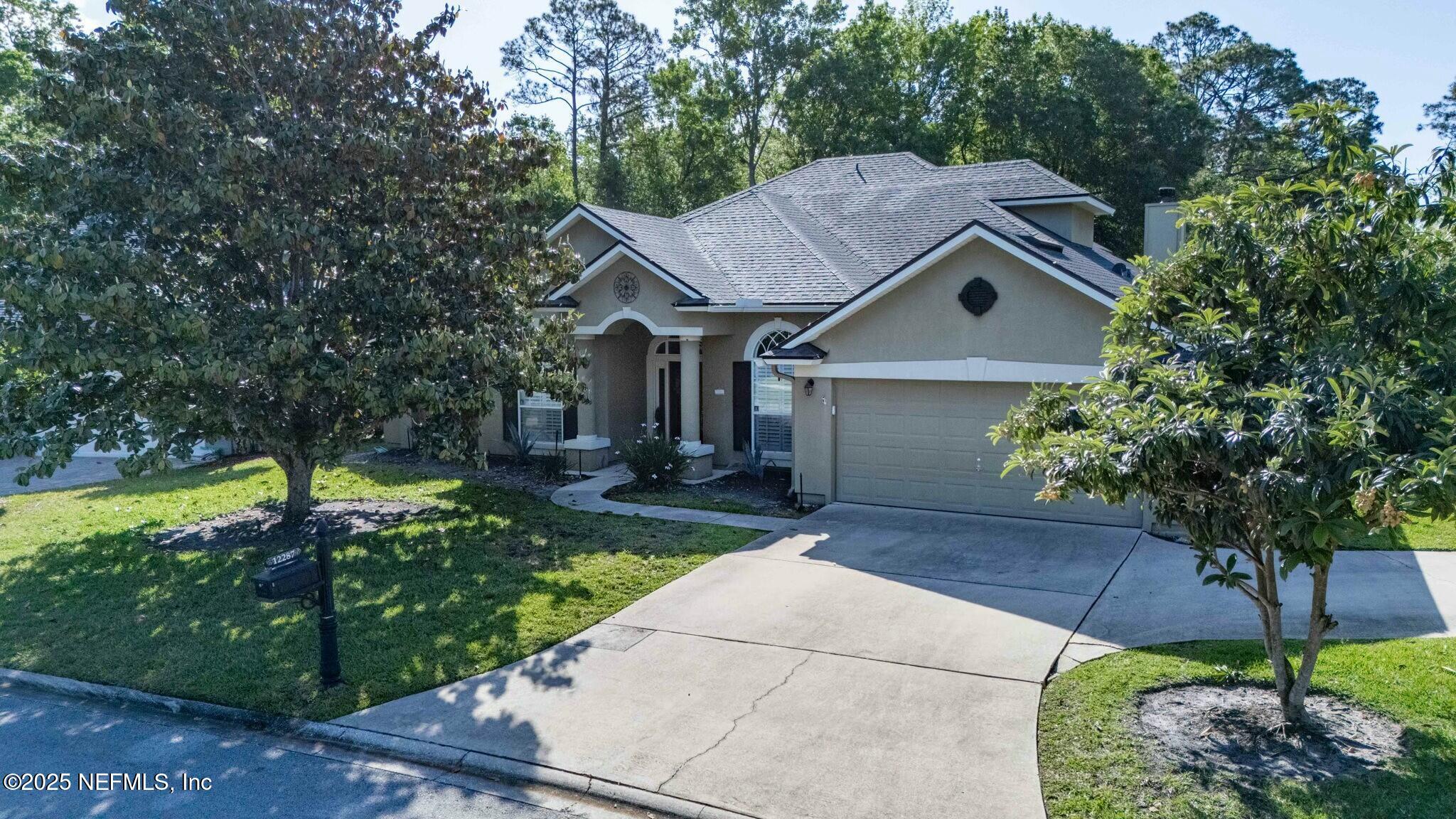 12287 Lake Fern Drive E Property Photo 1
