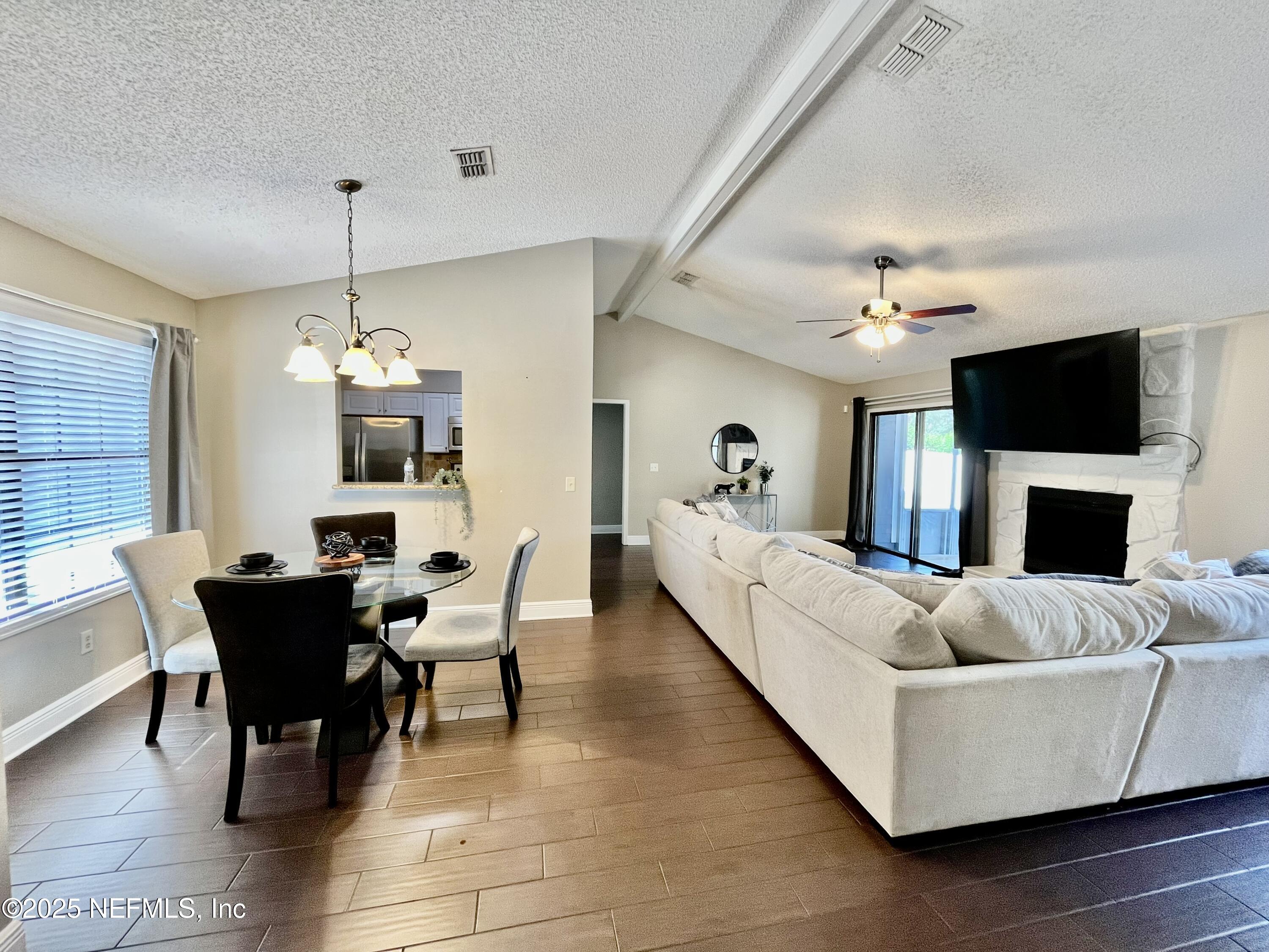 10661 Hearthstone Drive Property Photo 1