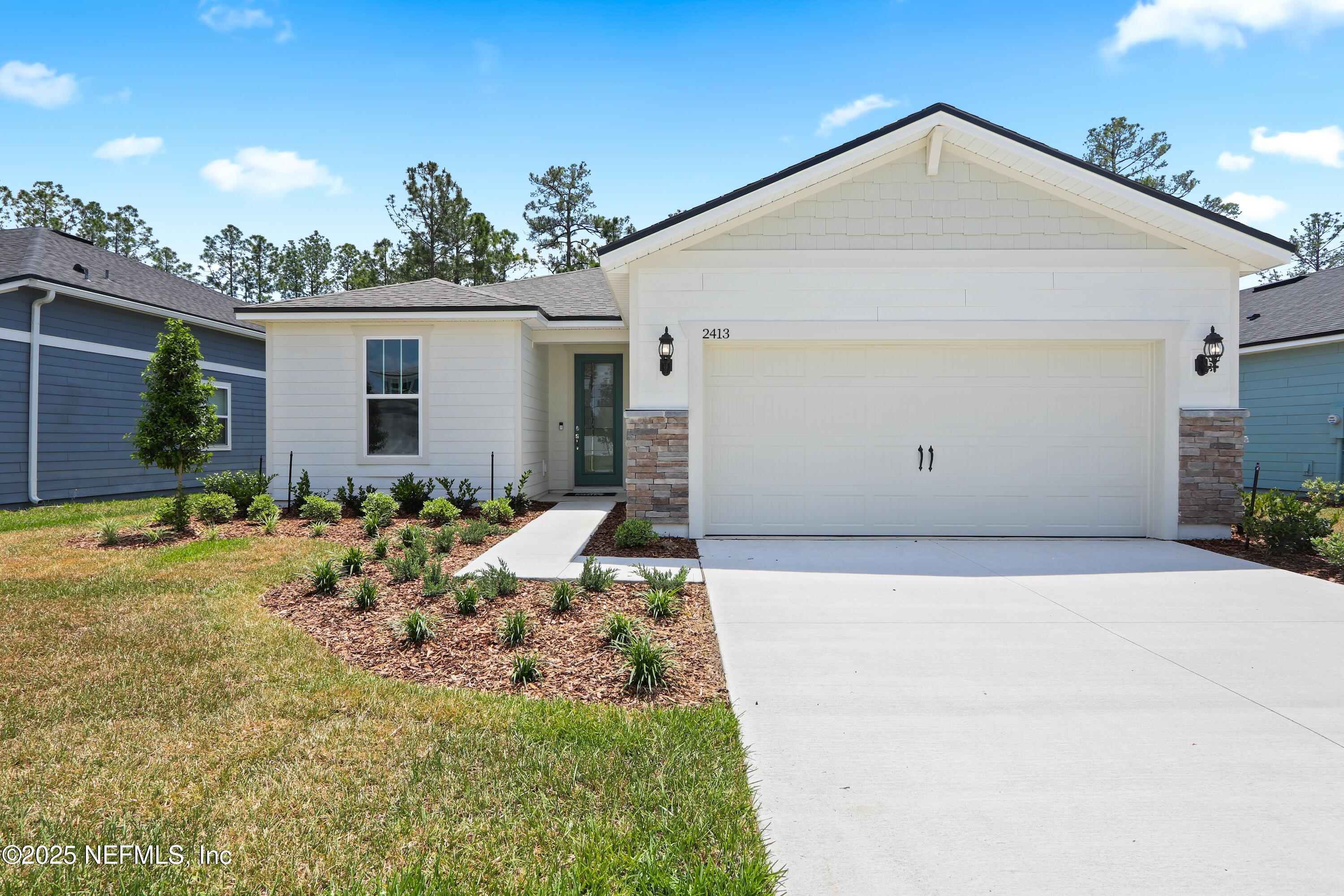2413 Glade Lane Property Photo 1