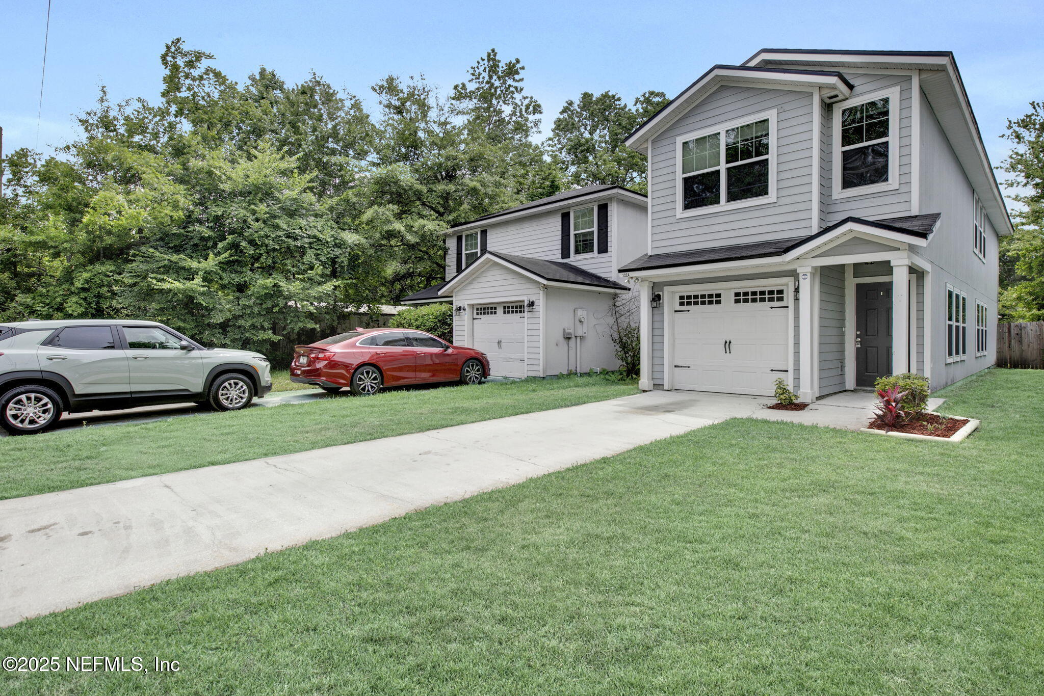 1224 Lake Shore Boulevard Property Photo 1