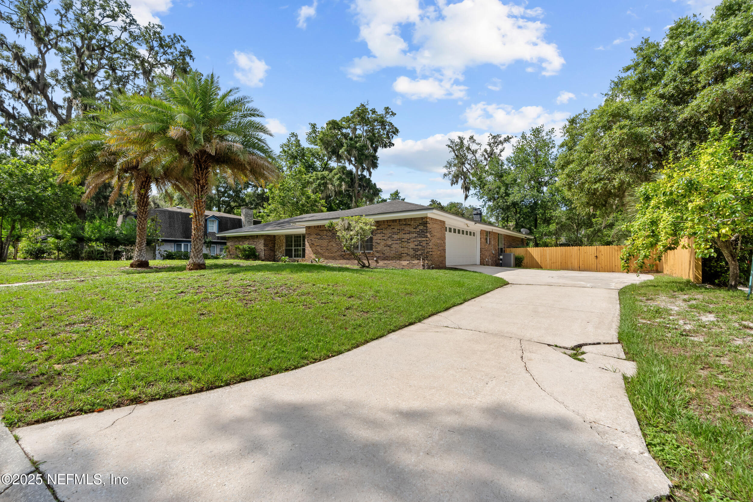 11416 River Knoll Drive Property Photo 4