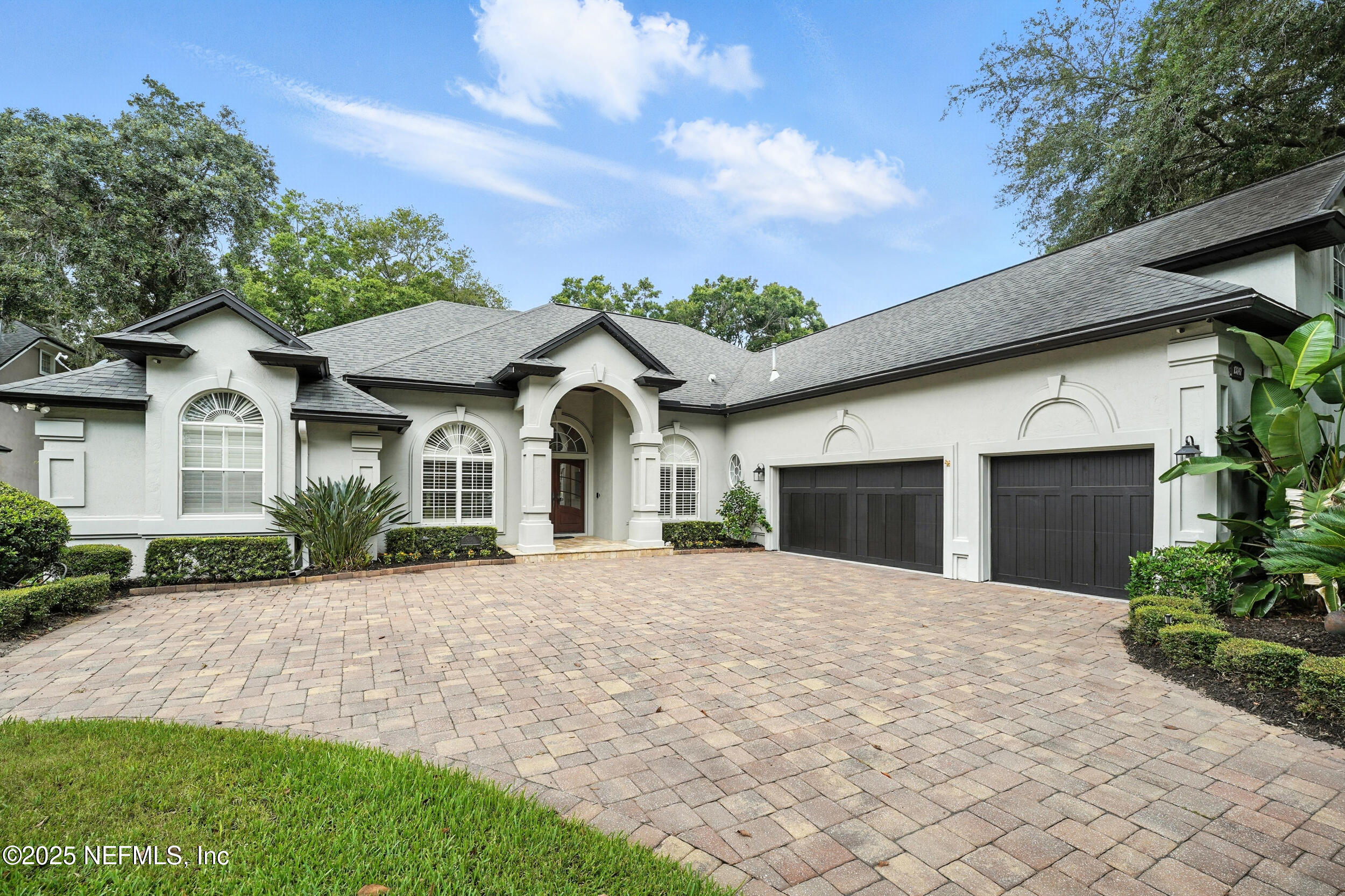 13747 Bromley Point Drive Property Photo 1