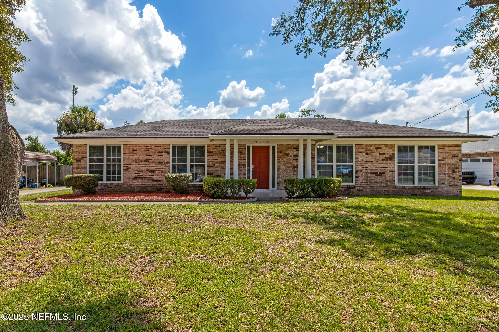 2740 Brookwood Drive Property Photo 1