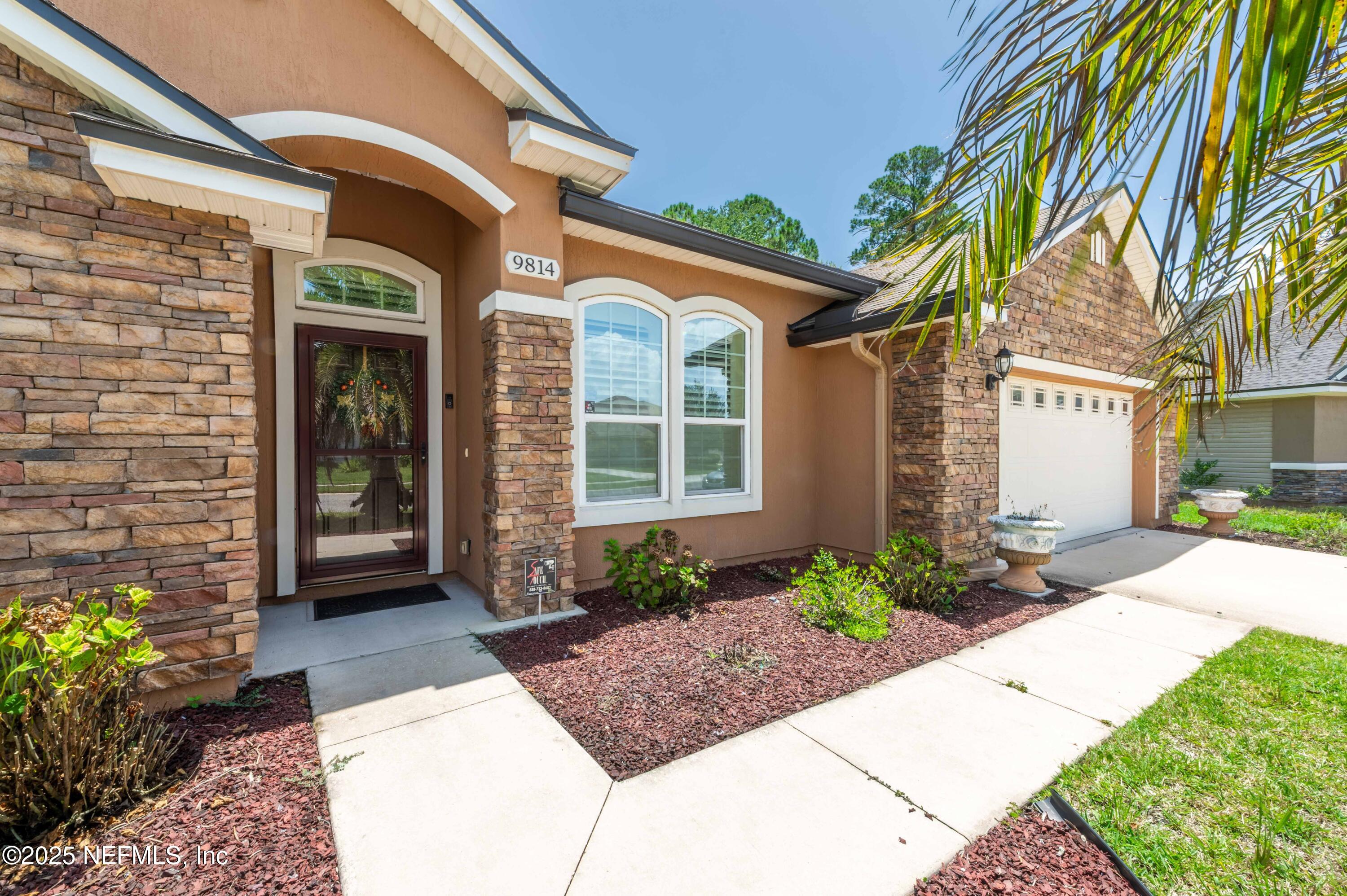 9814 Patriot Ridge Drive Property Photo 1