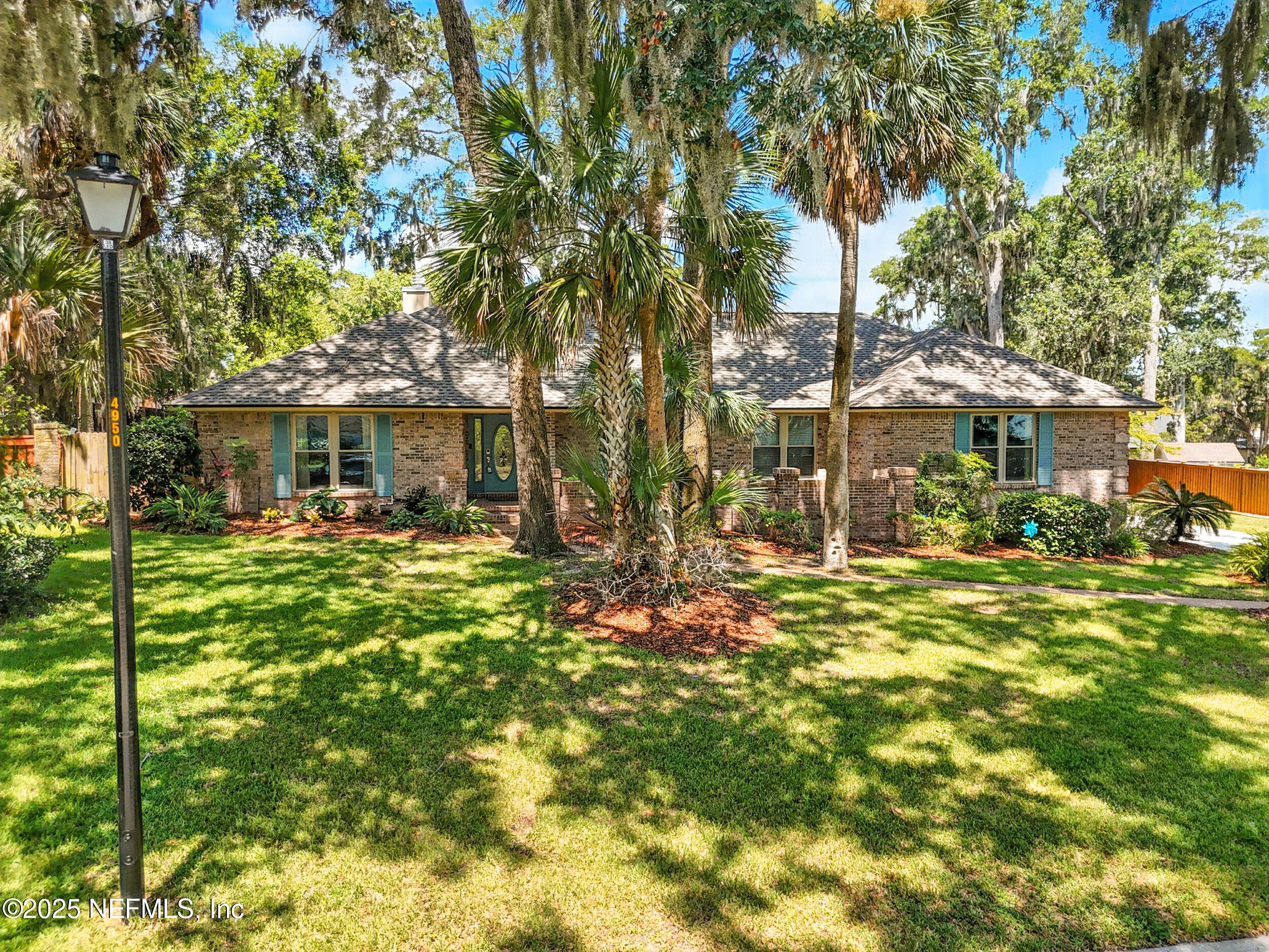 4952 White Bluff Drive Property Photo 1