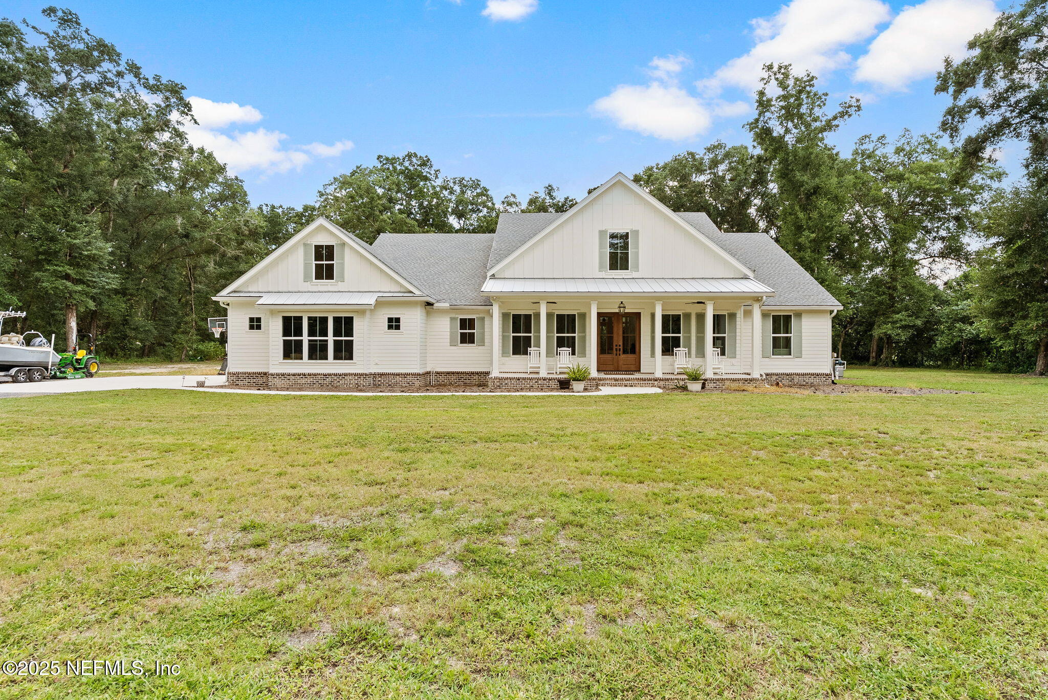 2933 Watkins Road Property Photo 1