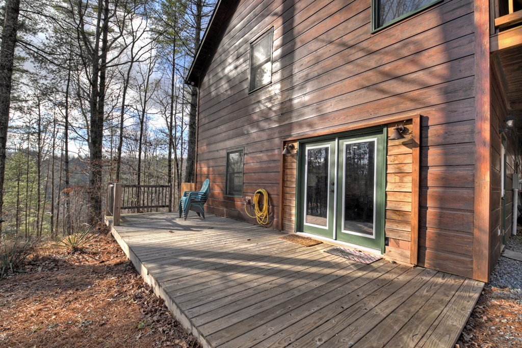 6341 Mobile Rd Property Photo 3