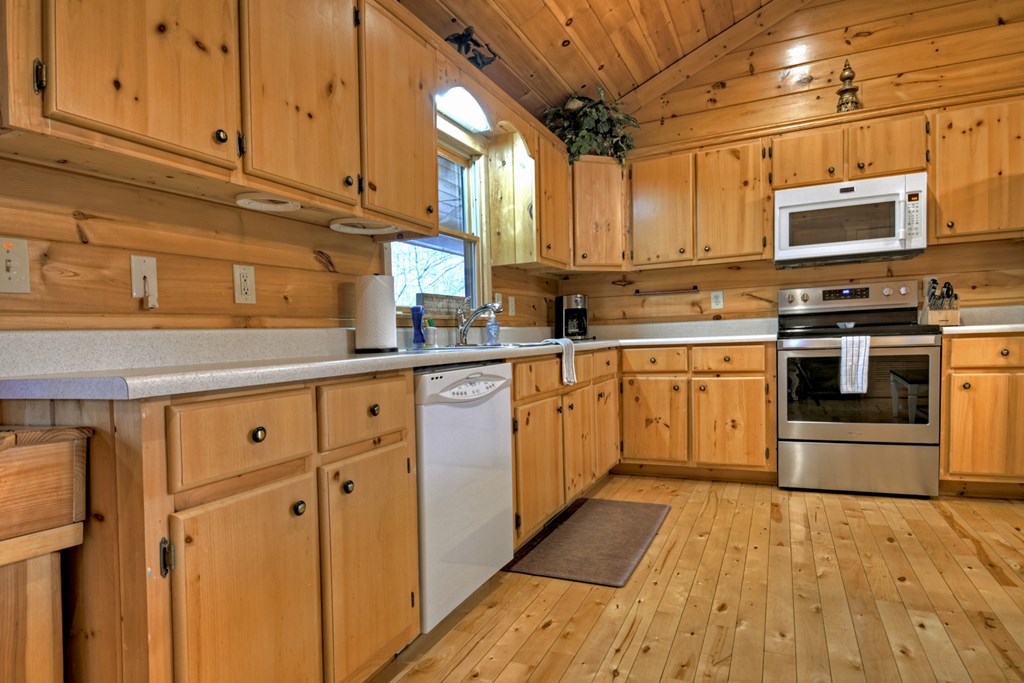 6341 Mobile Rd Property Photo 24