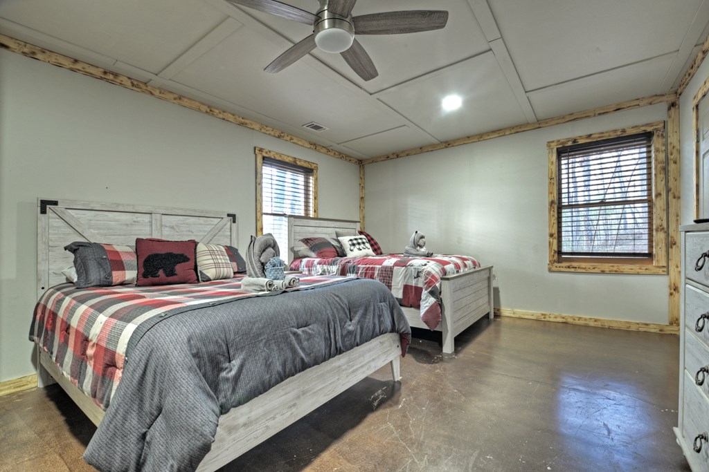6341 Mobile Rd Property Photo 40
