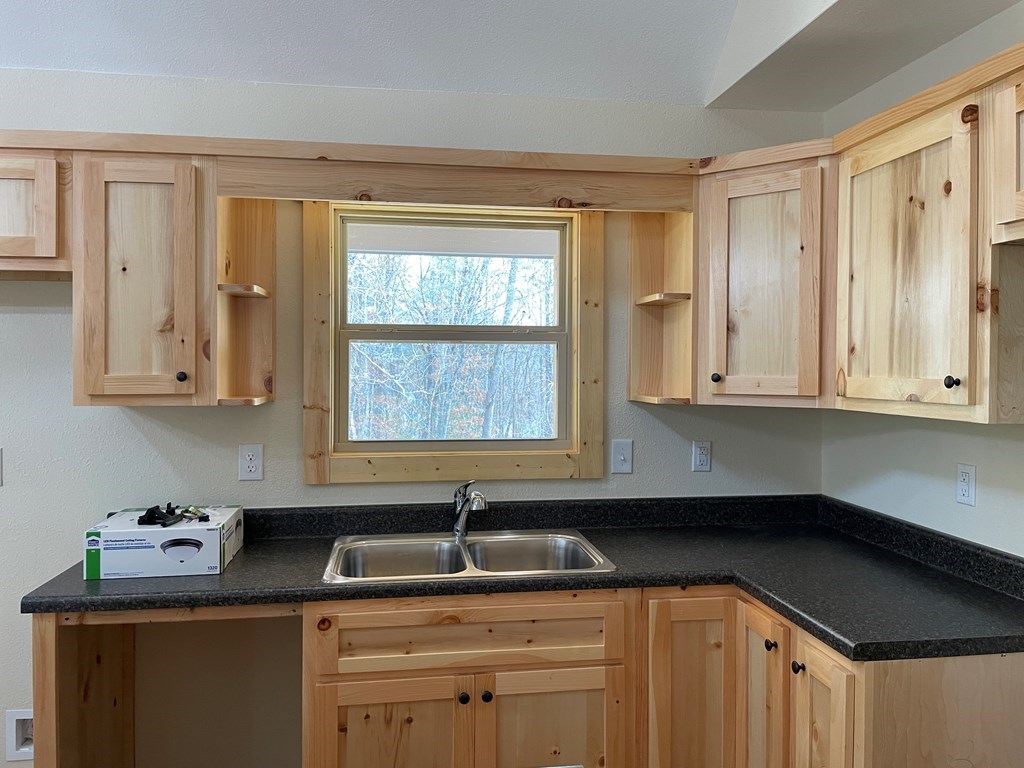 25 Glenn Oak Lane Property Photo 5
