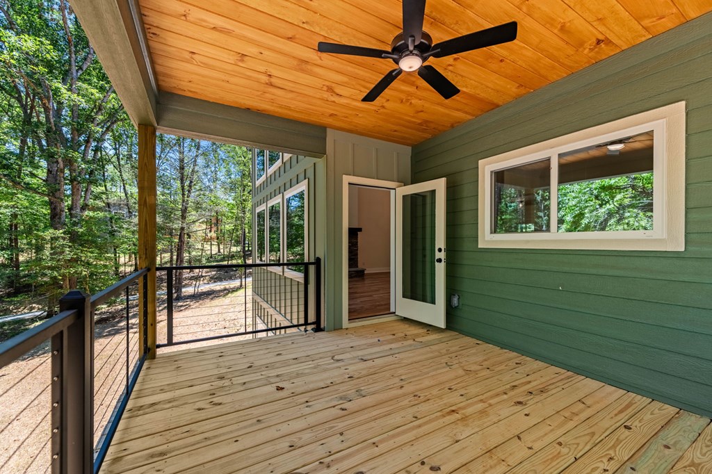1043 Sunset Road Property Photo 16