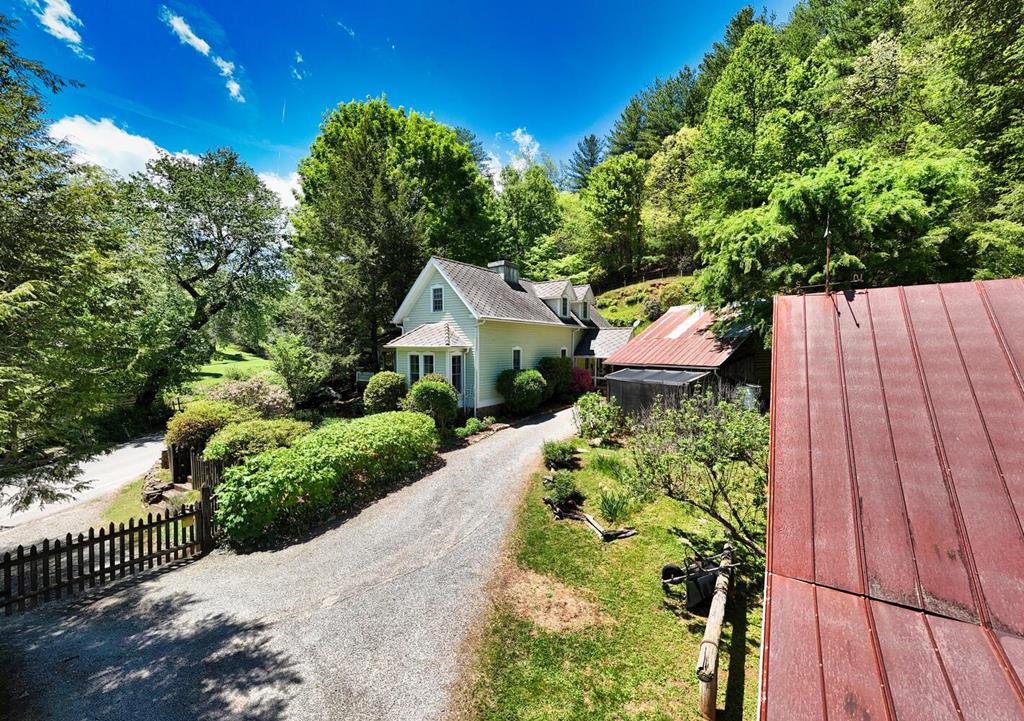 2350 Dial Road Property Photo 2