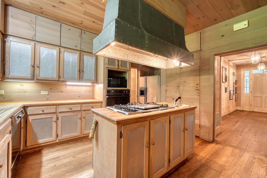 2350 Dial Road Property Photo 8