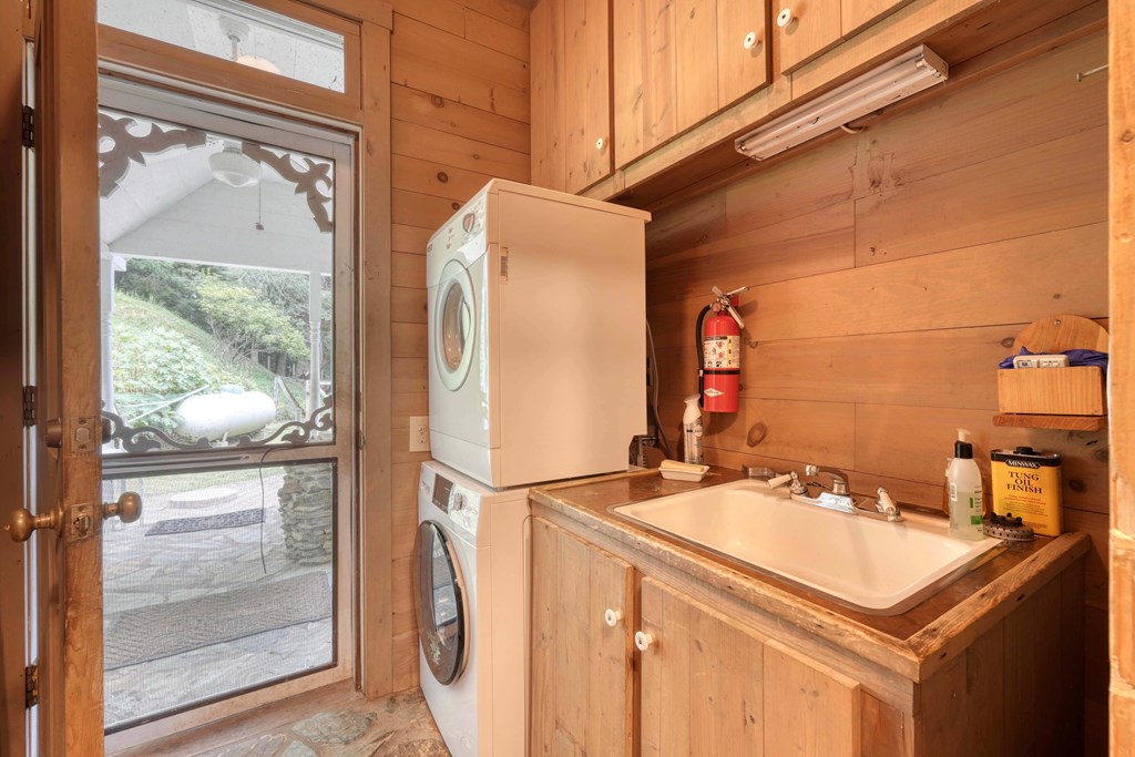 2350 Dial Road Property Photo 33