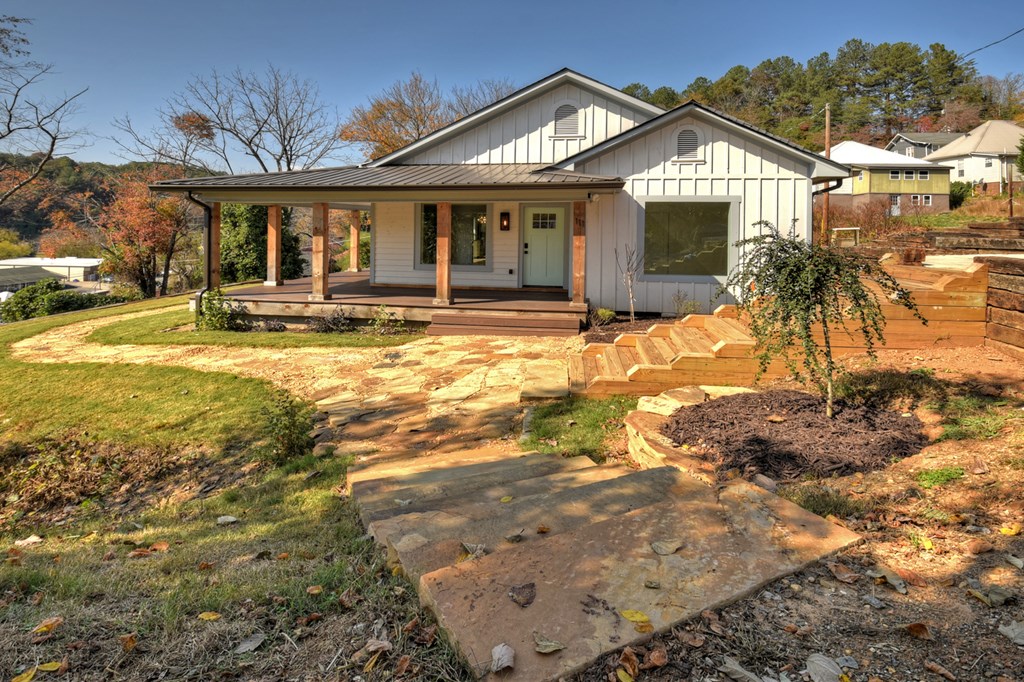 111 Highland Street Property Photo 3