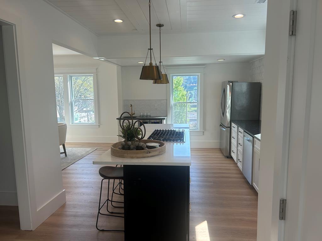 111 Highland Street Property Photo 28