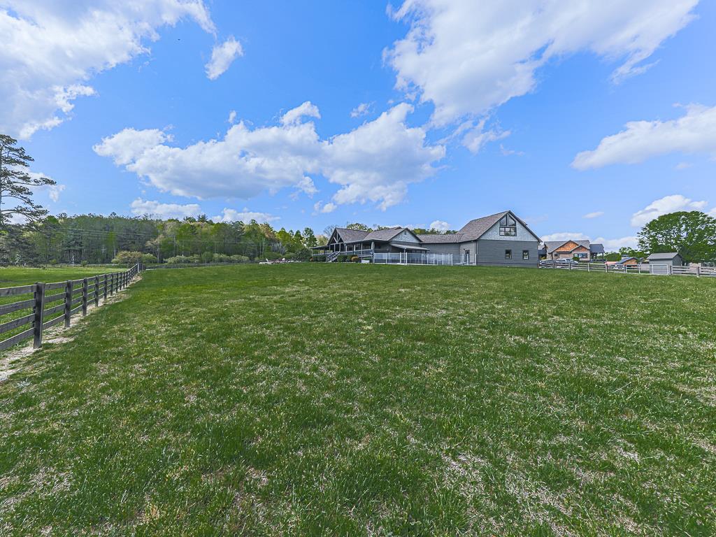 42 Lone Pine Drive Property Photo 37