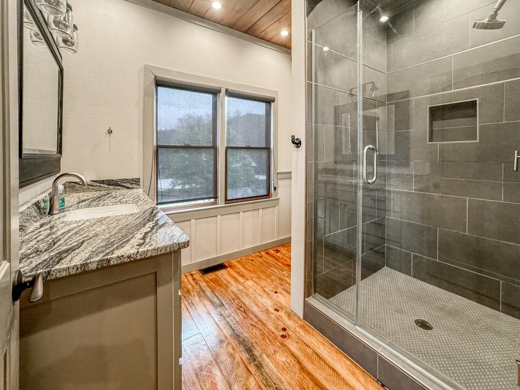 42 Lone Pine Drive Property Photo 52